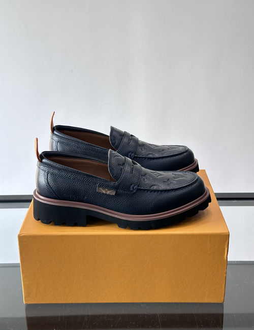 Bally Moments Leather Loafers With Thick Sole