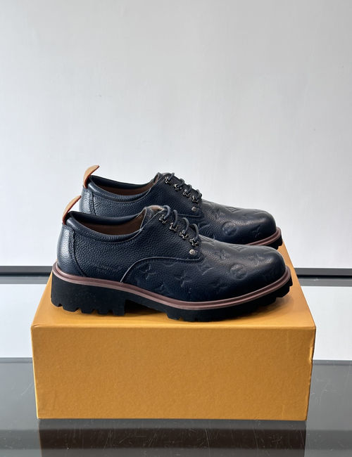 Bally Moments Leather Loafers With Thick Sole