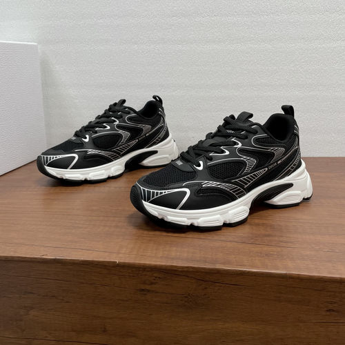 Christian Dior CD Low-top Sneakers With Star Decor