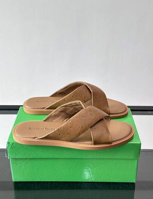 Bottega Veneta BV Cowhide Sandals With Lightweight Comfortable Sole