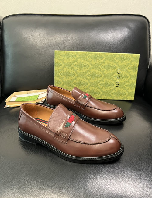 Gucci Classic Leather Dress Shoes