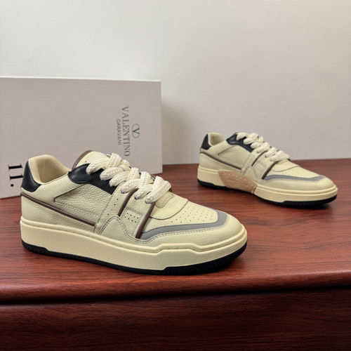 Valentino Grained Leather Low-top Sneakers