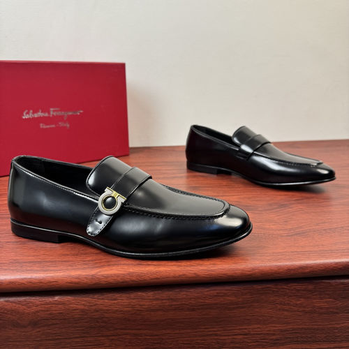 Ferragamo Gancini Loafers Polished Leather Upper Sole