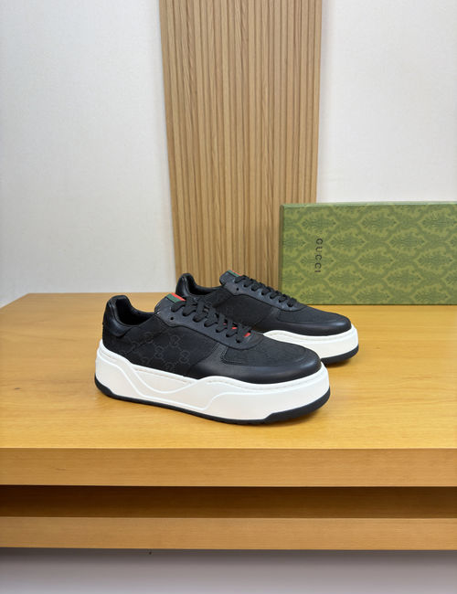Gucci Nappa Leather Totem Casual Sneakers