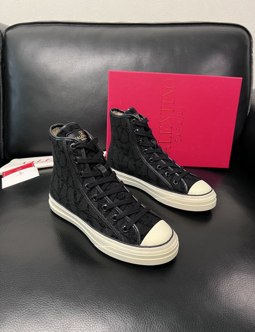 Valentino Color Block Leather Comfort Sneakers