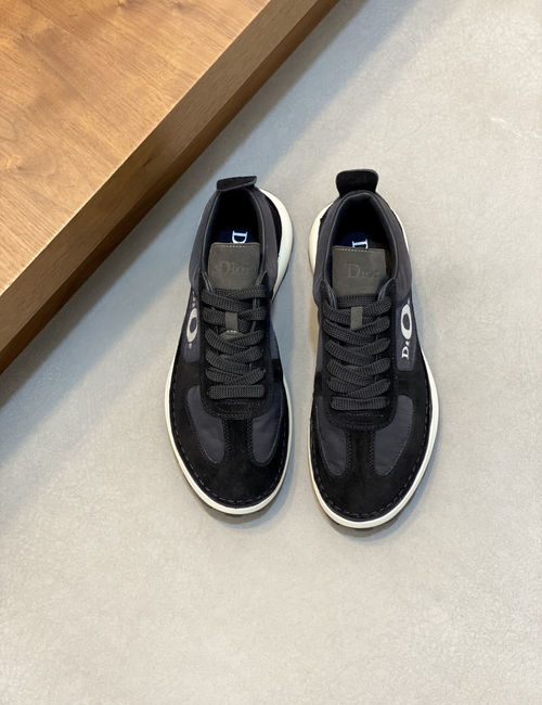 Christian Dior CD Leather Stitched Casual Sneakers