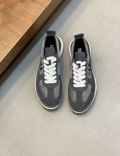 Christian Dior CD Leather Stitched Casual Sneakers