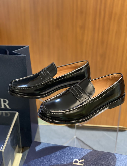Christian Dior CD Granville Leather Loafers With CD Icon