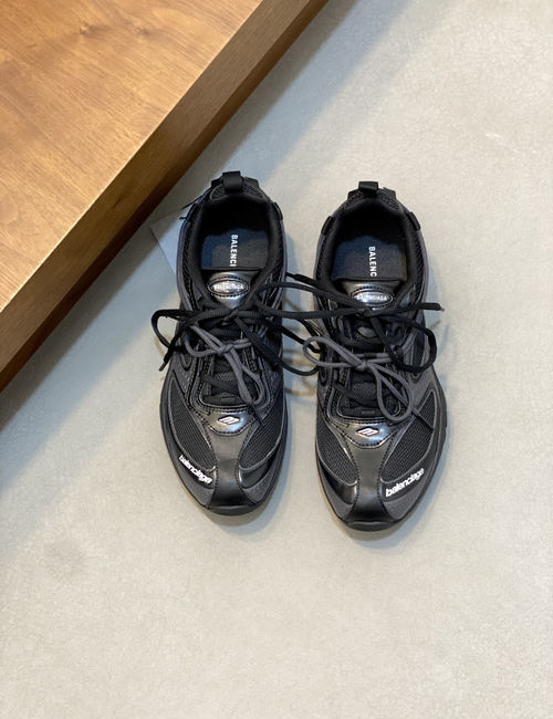 Balenciaga Radar Vintage Distressed Sneakers