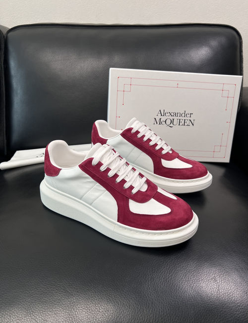 McQueen Casual Shoes Leather Upper Sheepskin Lining Original Sole