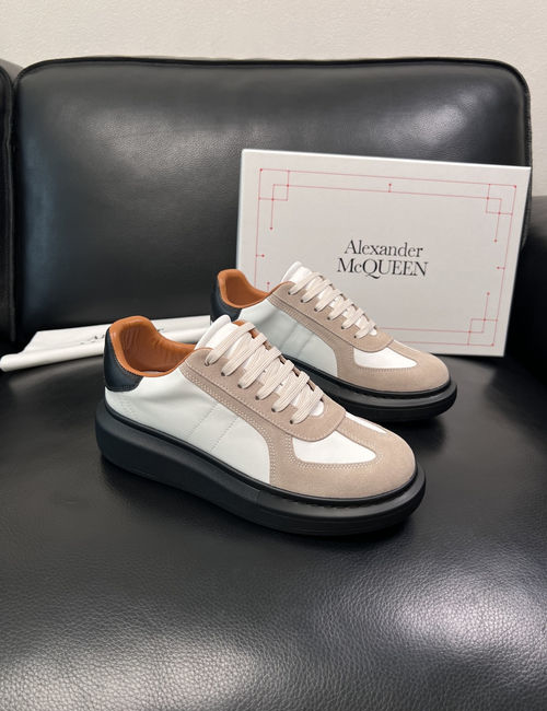 McQueen Casual Shoes Leather Upper Sheepskin Lining Original Sole