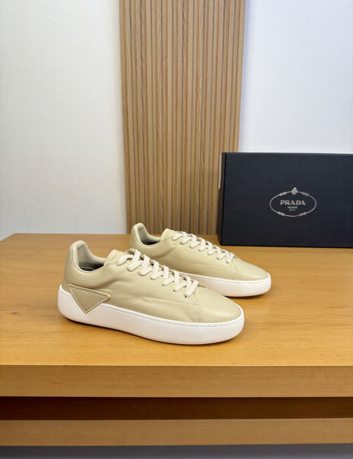 Prada Full Grain Leather Casual Sneakers