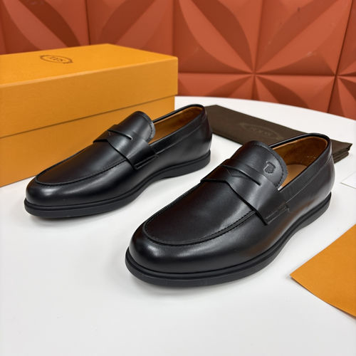 Tods Raffia OTV Suede Leather Loafers
