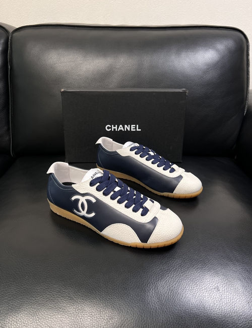 Chanel Leather And Printed Fabric Casual Shoes