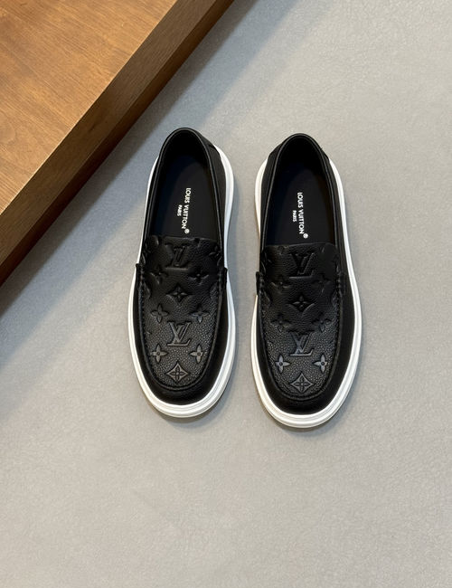 Lougou Breathable Mesh Lining Casual Sneakers