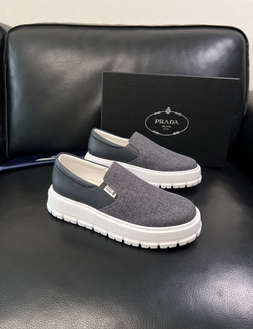 Prada Premium Low-Top Sneakers With Original Factory Sole