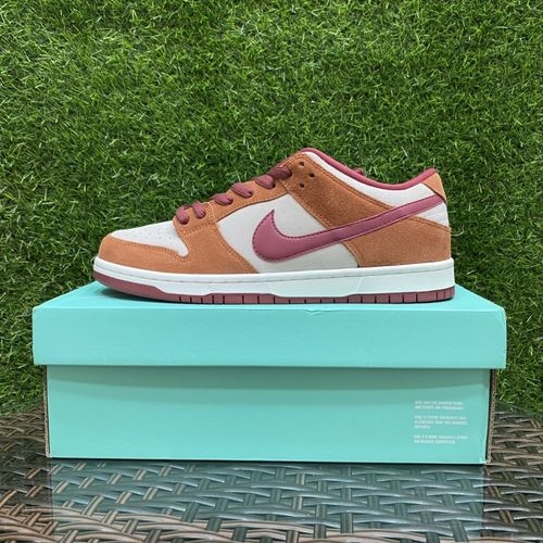 Nike Sb Dunk Brown Red Swoosh Sneakers