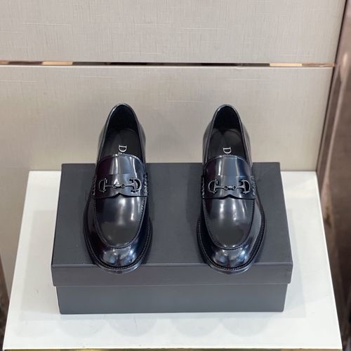 Christian Dior CD Sophisticated Loafers With Metal Buckle And Leather Sole