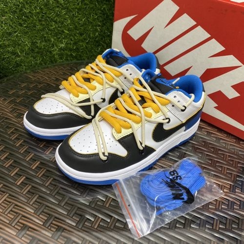 Nike SB Dunk Sneakers With Air Cushion