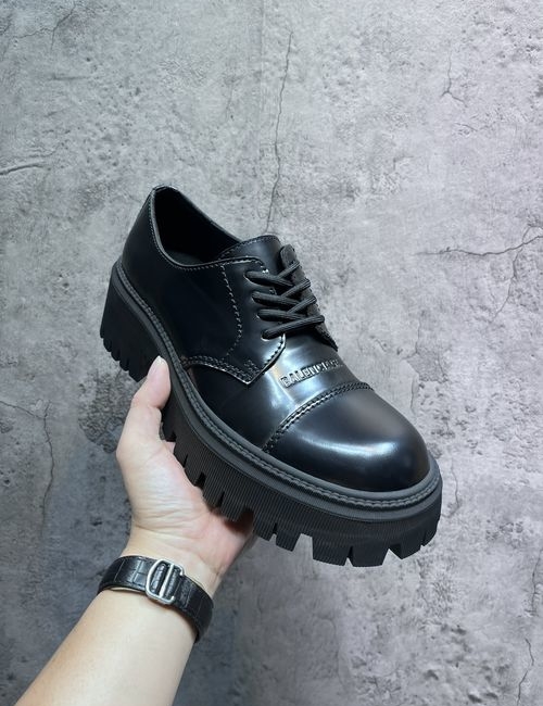 Balenciaga Vintage Derby Shoes With Polished Leather