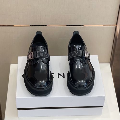 Givenchy Thick Sole Leather Shoes With Cowhide