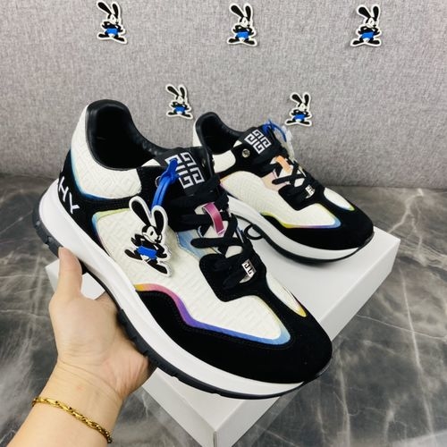 Givenchy City Sport Smooth Calfskin Sneakers With Detachable Tag