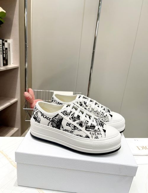 Christian Dior CD Walk N Dior Embroidered Sneakers