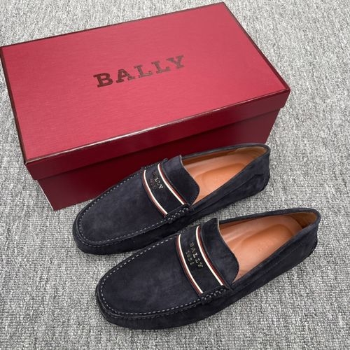 Bally Litchi Grain Leather Slip On Sneakers
