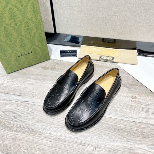 Gucci Interlocking G Buckle Patent Leather Loafers