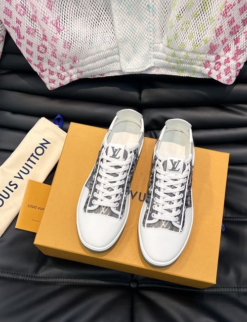 Louis Vuitton LV Classic Casual Sneakers