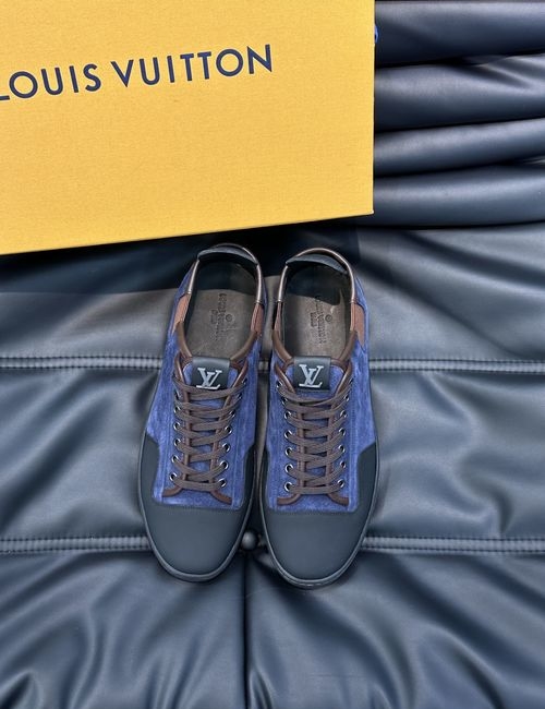 Louis Vuitton LV Classic Casual Leather Sneakers