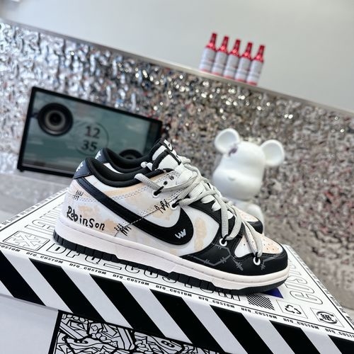 Nike Sb Dunk Low Graffiti Deconstructed Shoes
