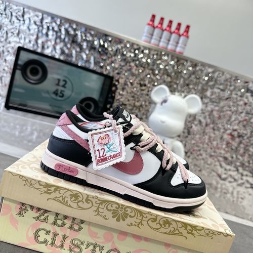 Nike Sb Dunk Low Misty Pink Patch Shoes