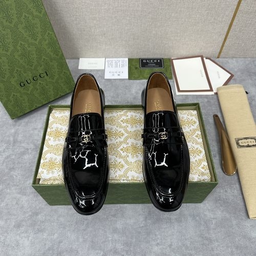 Gucci Metal G Buckle Loafers Burnished Leather Upper