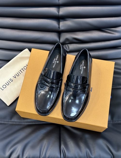 Louis Vuitton LV Formal Casual Leather Shoes Leather Sole