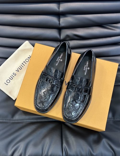 Louis Vuitton LV Formal Casual Leather Shoes Leather Sole