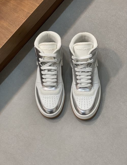 Yves Saint Laurent YSL Low-Top Lace-Up Sneakers With Perforated Leather And Brand Logo Pull Tab