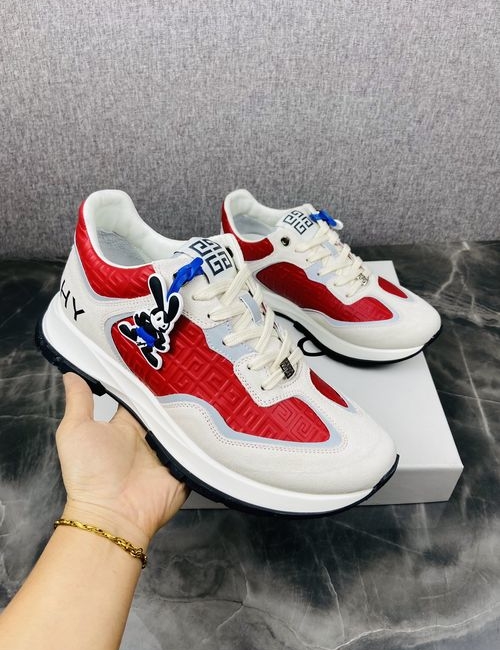 Givenchy City Sport Smooth Calfskin Sneakers With Detachable Tag