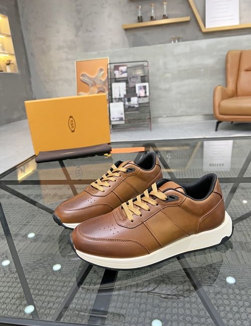 TODS Cowhide Casual Board Shoes