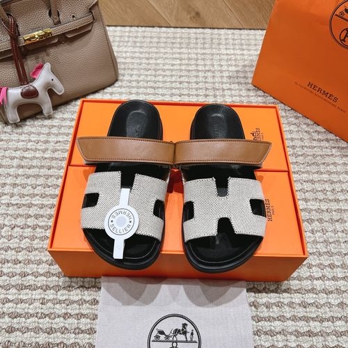 Hermes Genuine Leather Slip-on Slippers