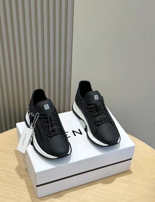 Givenchy Spectre Zip Leather Running Shoes