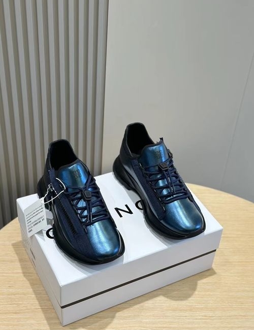Givenchy Spectre Zip Leather Running Shoes