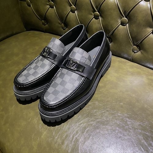 Louis Vuitton LV Loafers Leather Dress Shoes