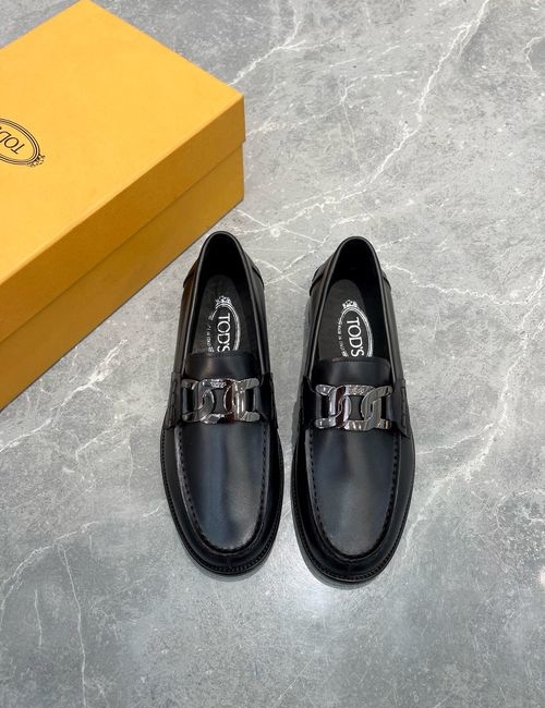 Tods Patent Leather Buckle Decor Loafers