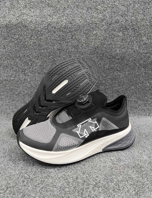 Descente Casual Sports Mesh Sneakers