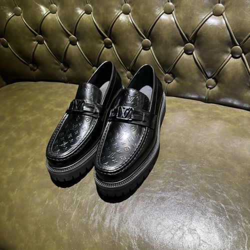 Louis Vuitton LV Loafers Leather Dress Shoes