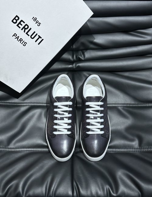 Berluti Calfskin Casual Shoes Rubber Sole Embossed Pattern