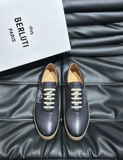 Berluti Calfskin Casual Shoes Rubber Sole Embossed Pattern