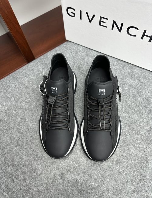Givenchy Spectre Canvas Casual Sneakers