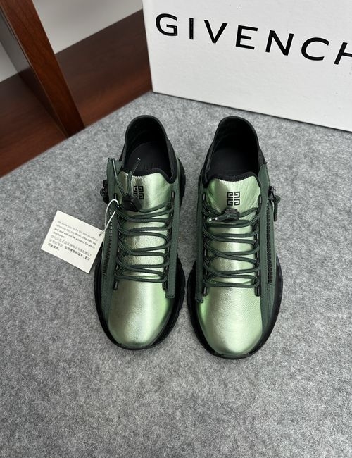 Givenchy Spectre Canvas Casual Sneakers